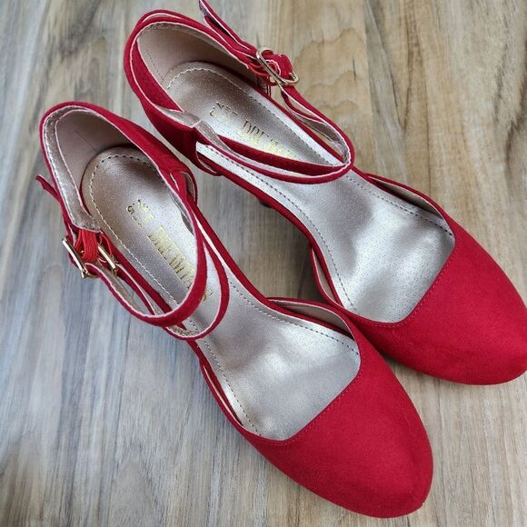 🩵NIB Red Faux Suede Leather Double Ankle Strap Platform Heels Size 7.5 - Picture 4 of 14